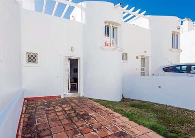 Townhouse in cabopino for sale