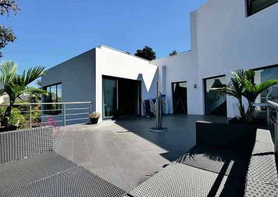 Bargain detached Villa for sale in La Mairena