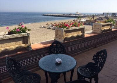 Frontline Beach villa for sale in cabopino