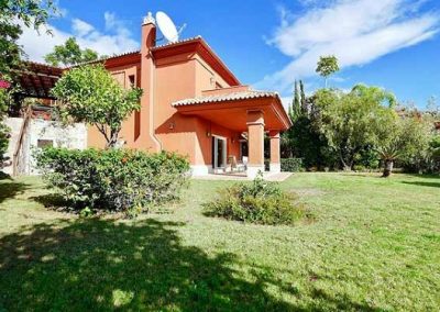 Houses & villas for sale in Santa Clara