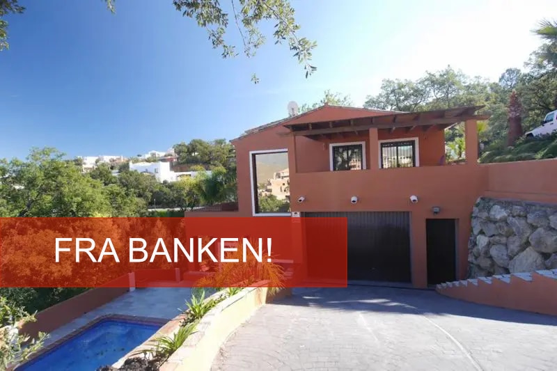 villa fra banken til salgs marbella